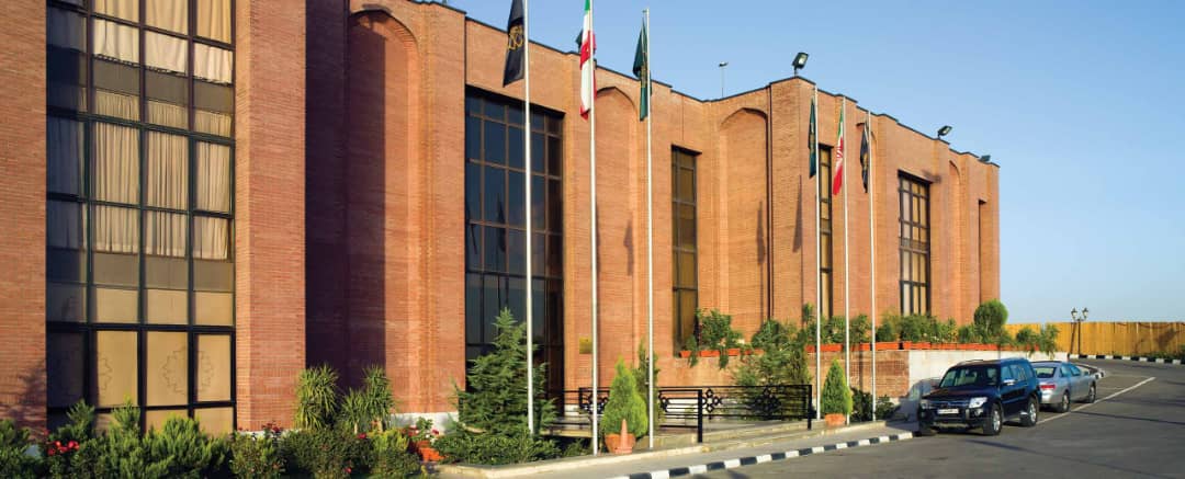 مرکز همایش های بین المللی رایزن